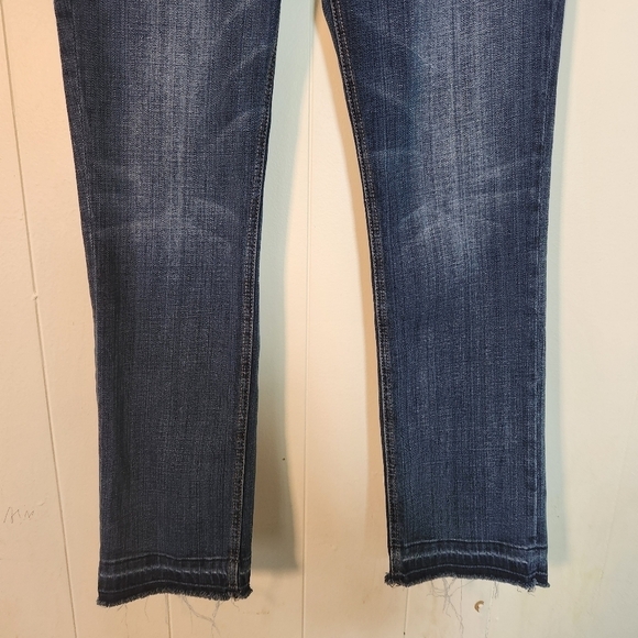 Current/Elliot The Straight Cropped Medium Wash Jeans Size 28 Light distressing - Picture 5 of 15